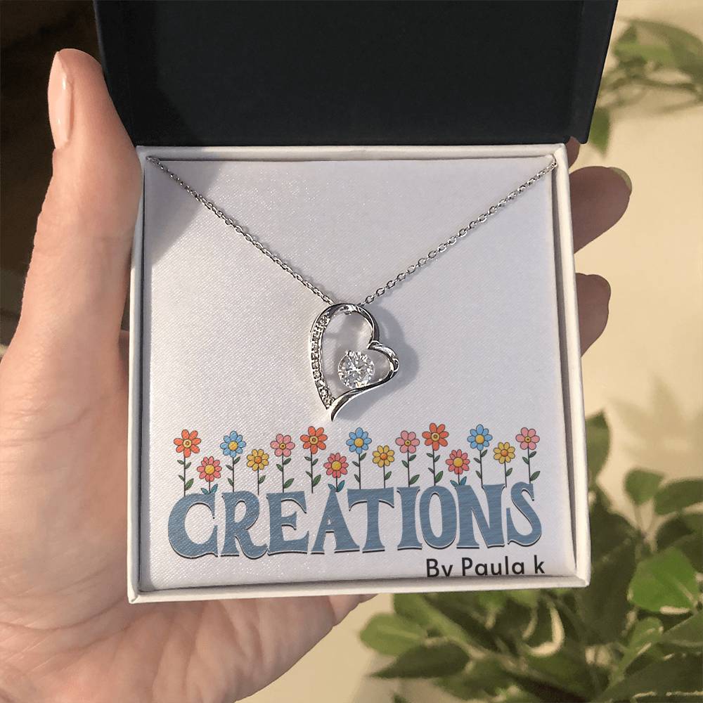 Gorgeous Heart-Shaped Pendant Necklace – Available in Multiple Finishes